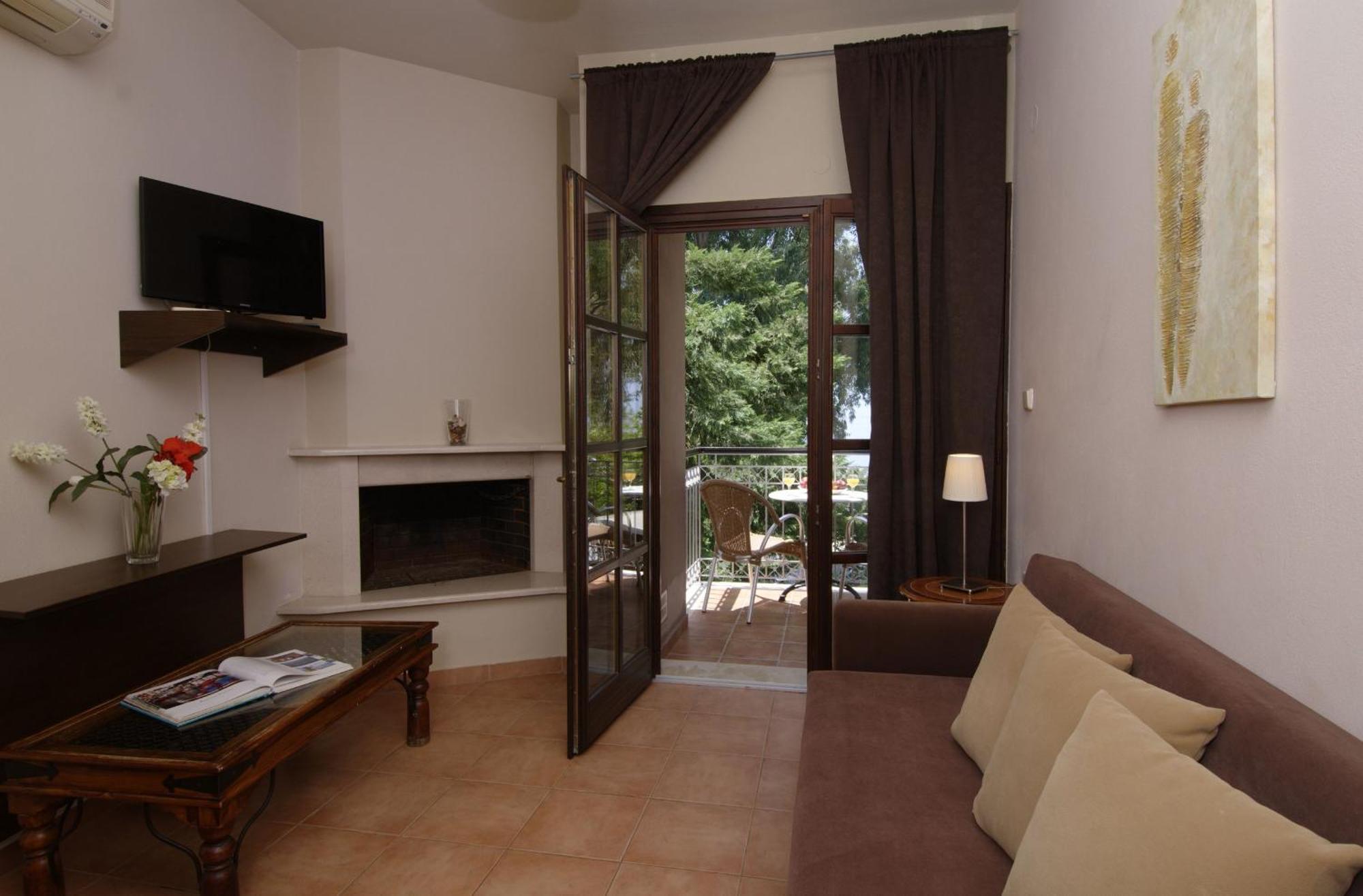 Enalion Hotel Kala Nera Buitenkant foto