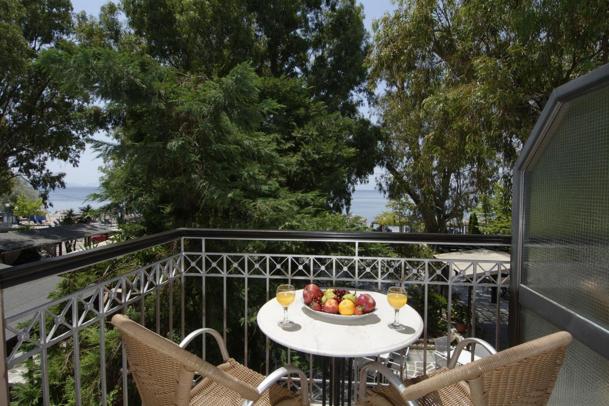 Enalion Hotel Kala Nera Buitenkant foto